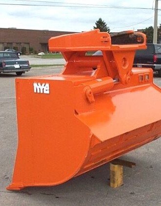 Q5 Tilt Bucket