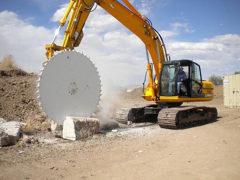 JCB Rock Saw